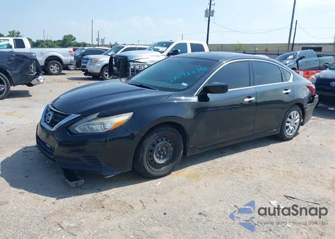 2018 Nissan Altima 2.5 z USA, uszkodzony, nr VIN 1N4AL3AP8JC176292